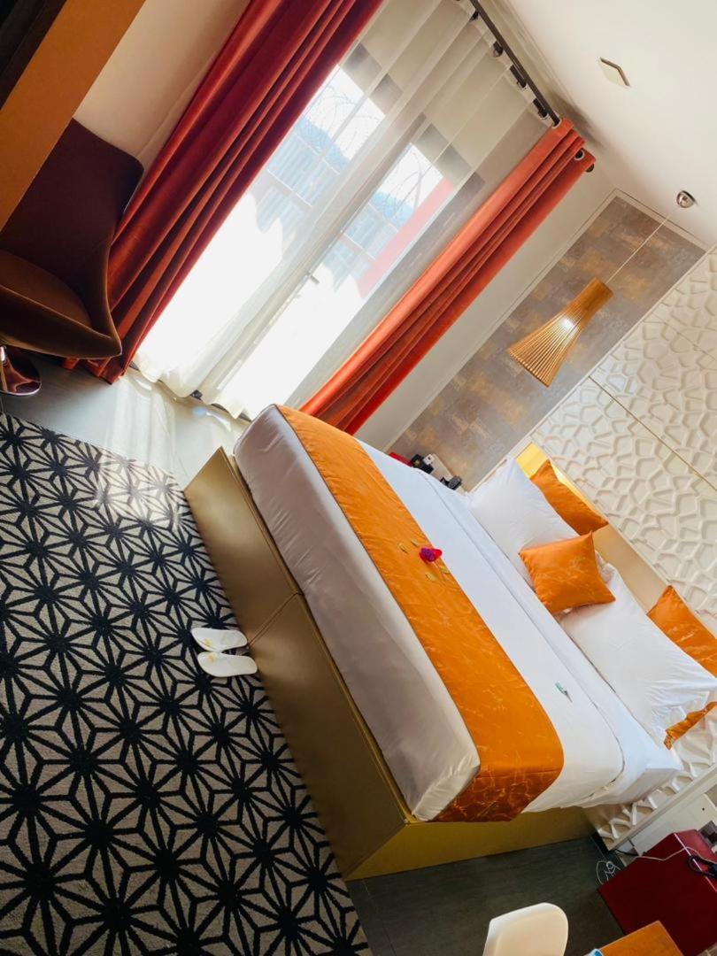 Boun'S Hotel Yaoundé Zewnętrze zdjęcie